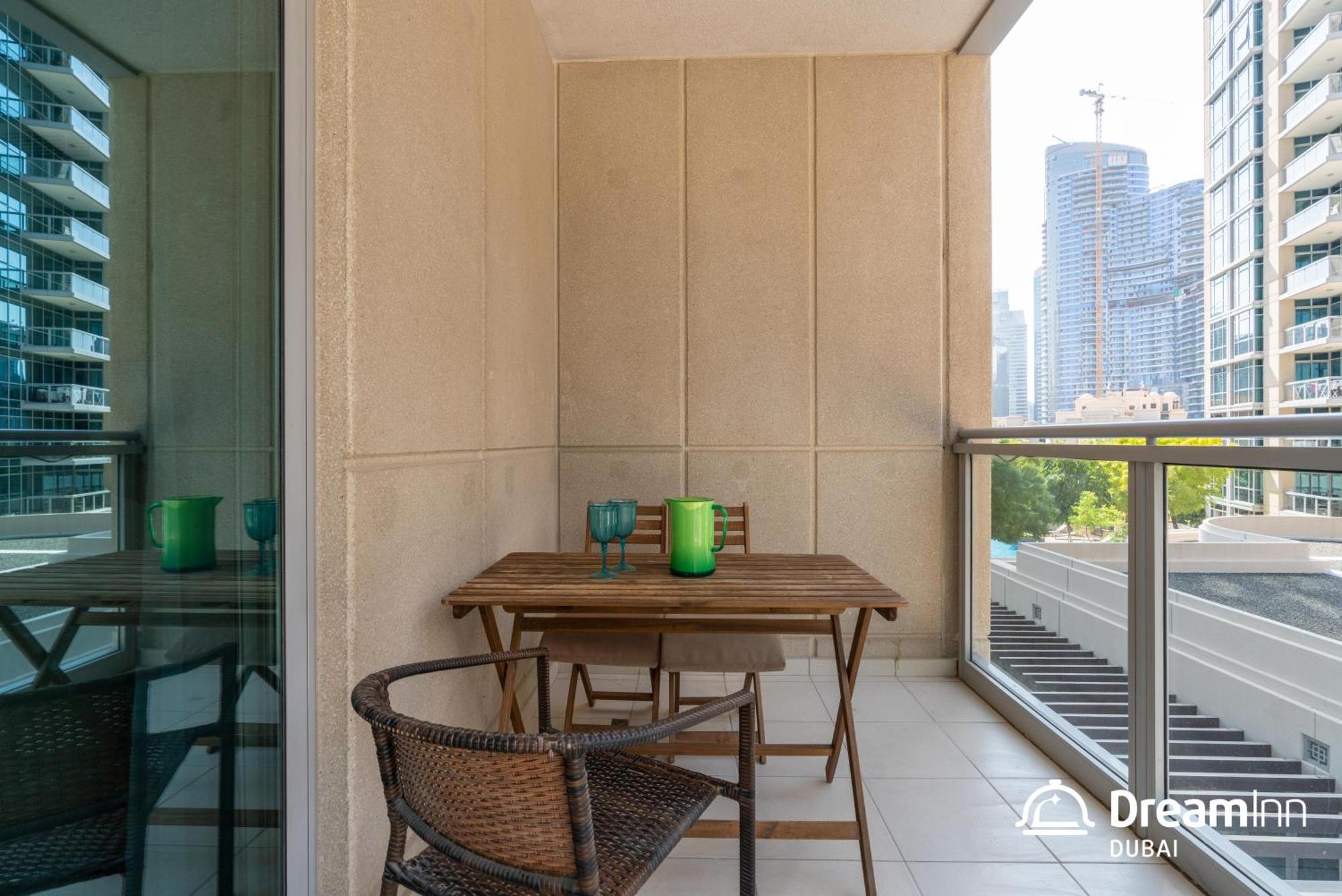 Dream - Burj Residences Apartment