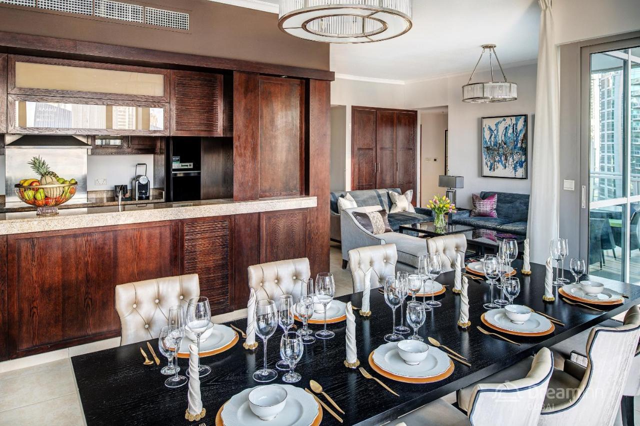 Dream - Burj Residences Apartment